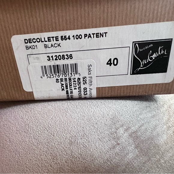 COPY - Black Christian Louboutin - Picture 3 of 10